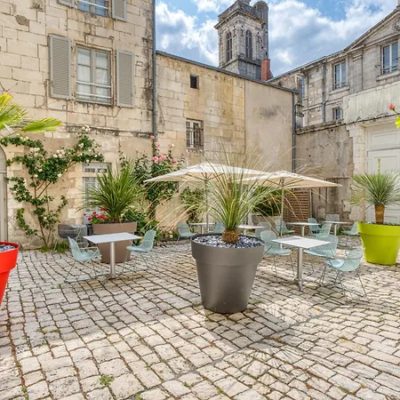 Hotel Francois 1er 3*